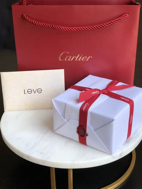 cartier gifts for her